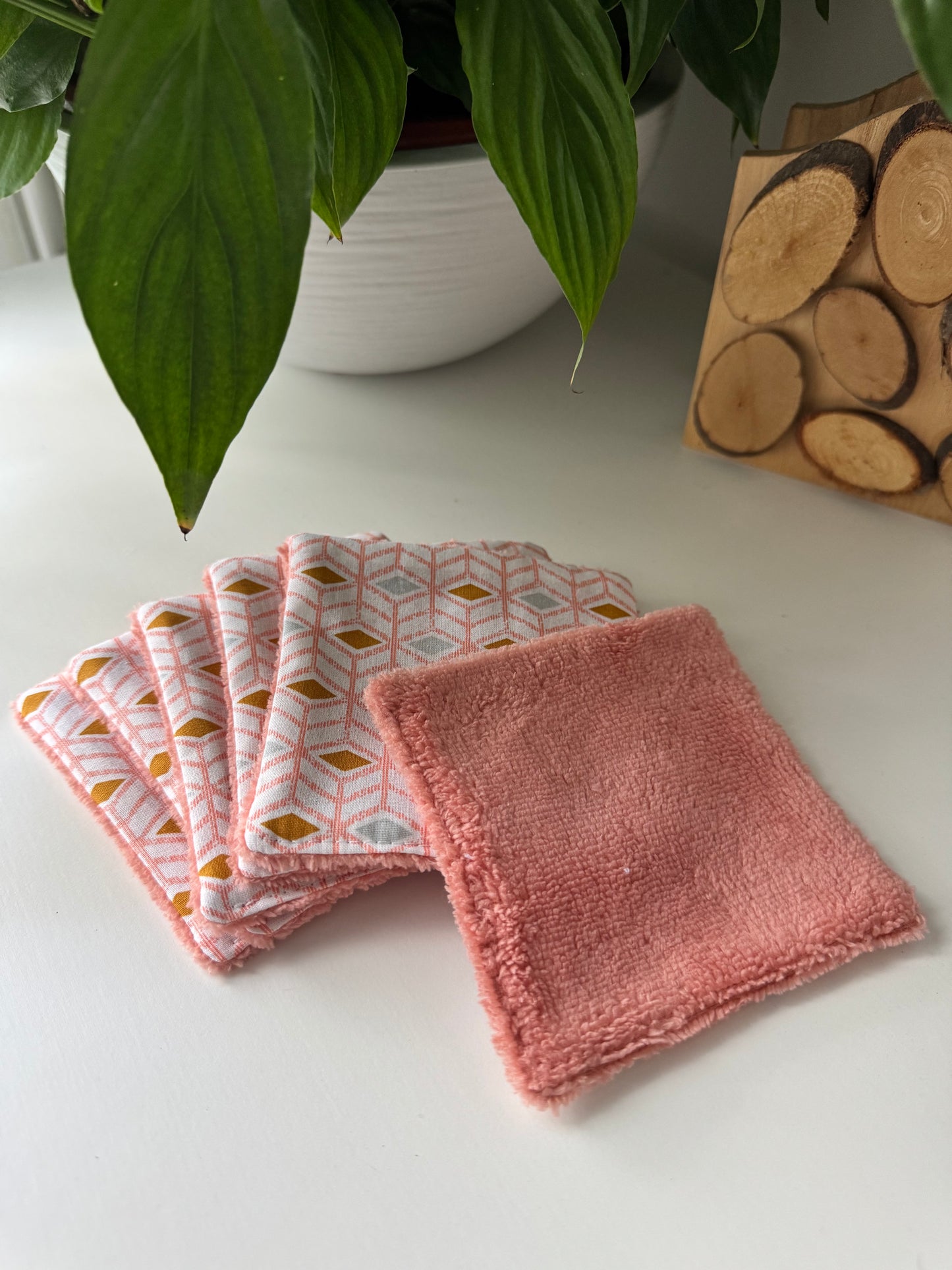 Pack Zéro Déchet : Panier & Cotons Démaquillants Lavables et serviette