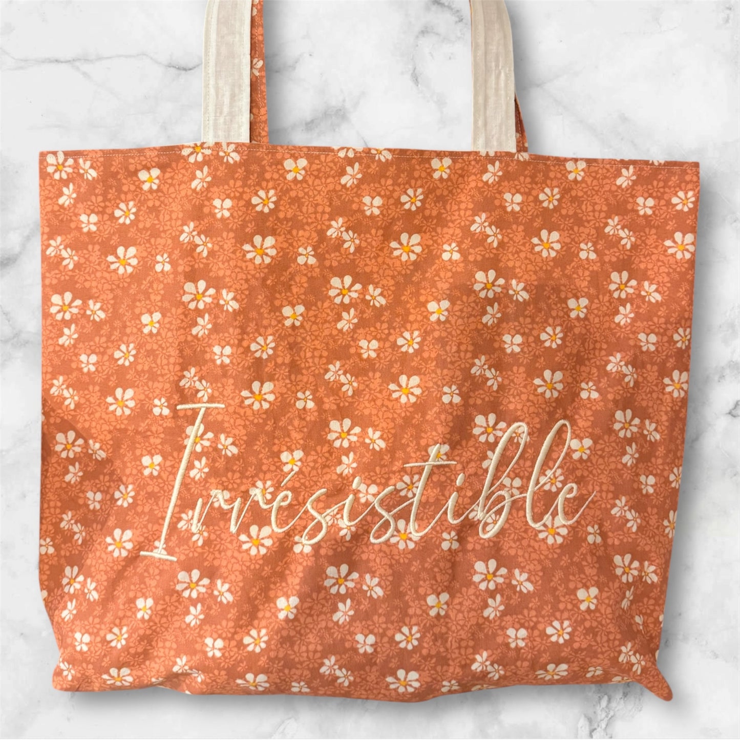 Cabas en coton brodé Irrésistible