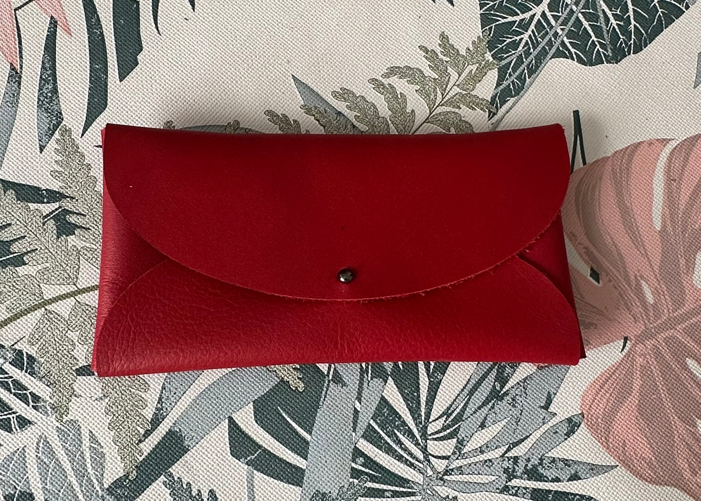 Étui à lunettes en cuir – Élégant, Protecteur & Durable