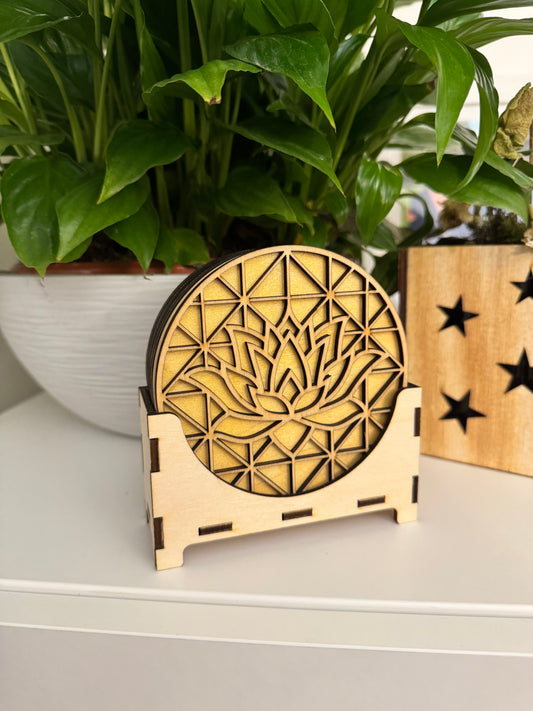 Sous-verres en contreplaqué de peuplier – Naturels & Écologiques lotus doré