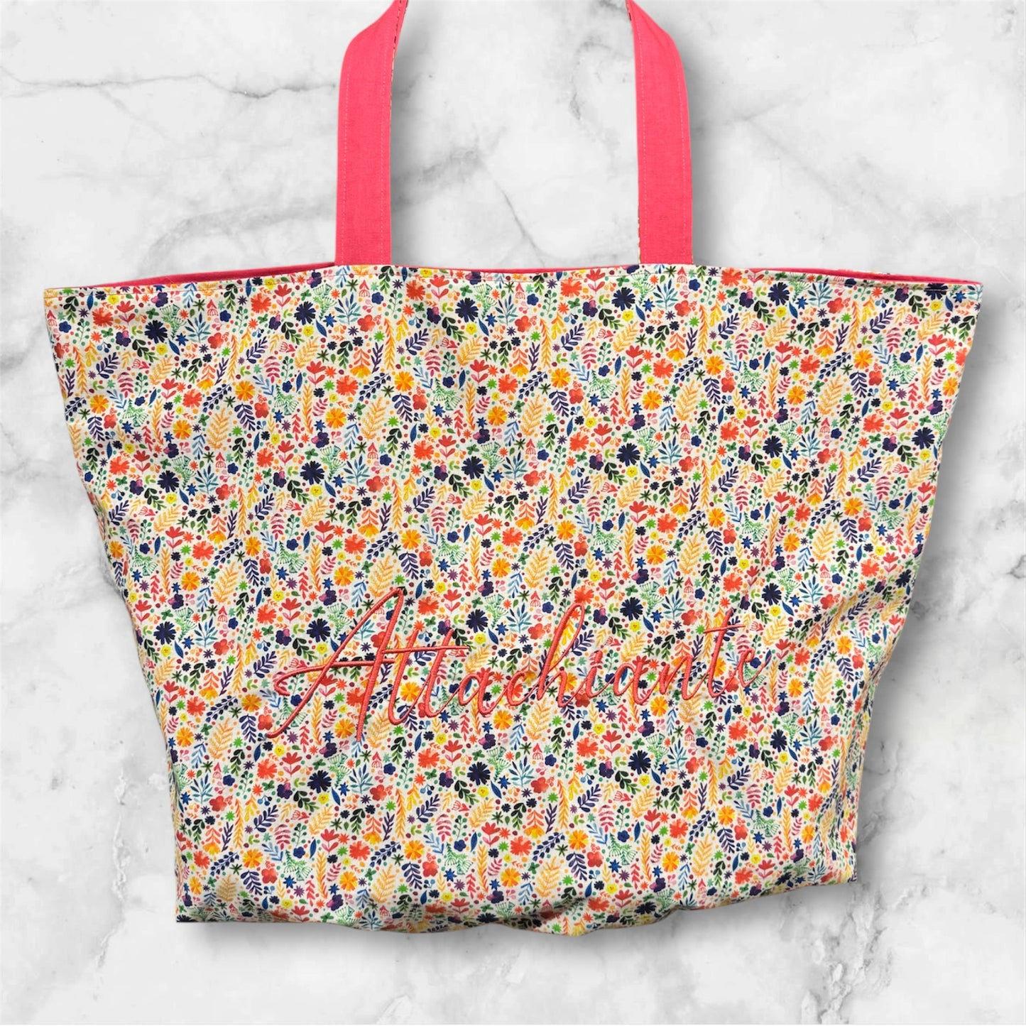 Cabas en coton brodé