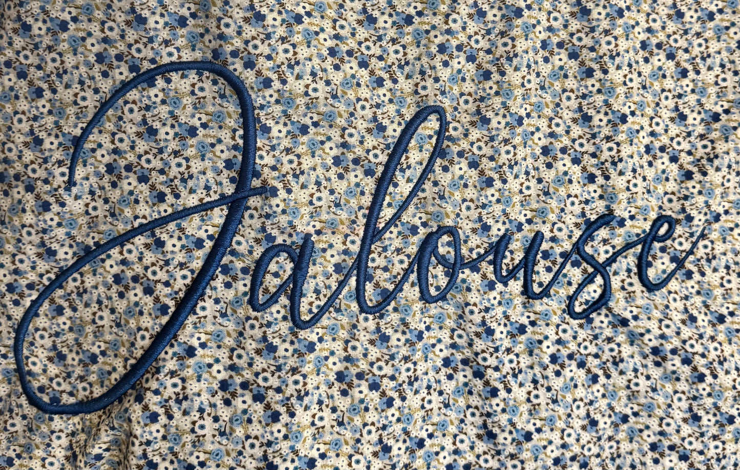 Cabas en coton brodé