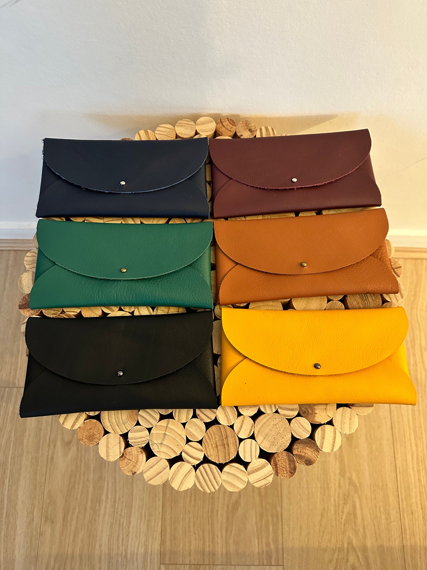 Étui à lunettes en cuir – Élégant, Protecteur & Durable