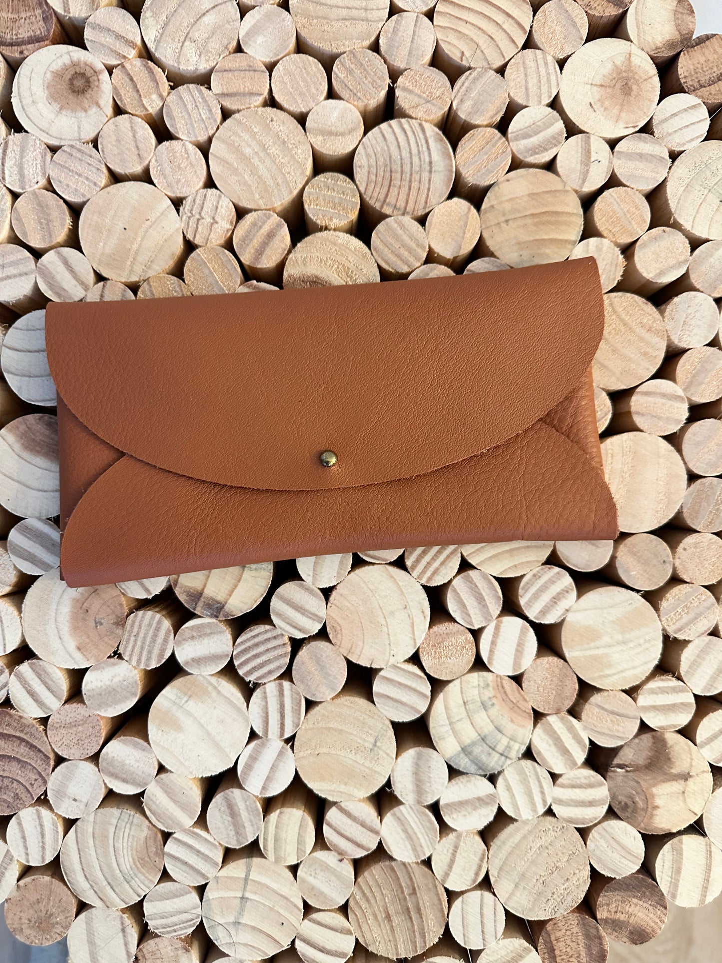 Étui à lunettes en cuir – Élégant, Protecteur & Durable