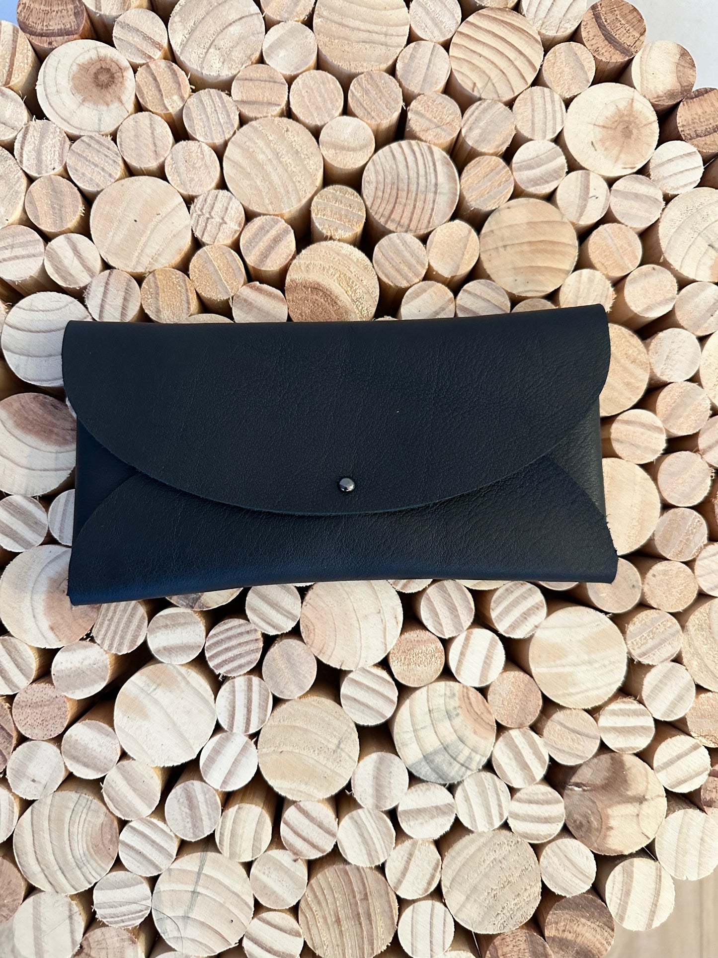 Étui à lunettes en cuir – Élégant, Protecteur & Durable