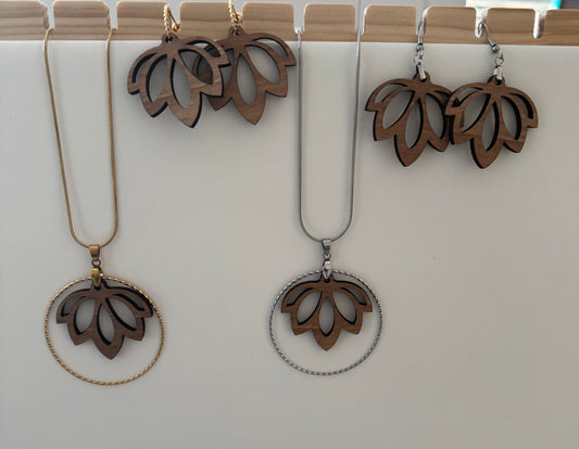 Parure boucles d'oreilles et colier en Contreplaqué de Peuplier
