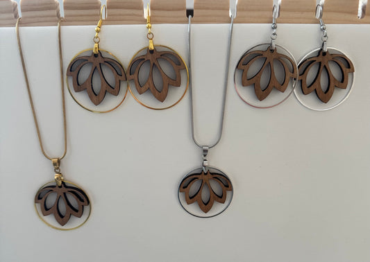 Parure boucles d'oreilles et colier en Contreplaqué de Peuplier