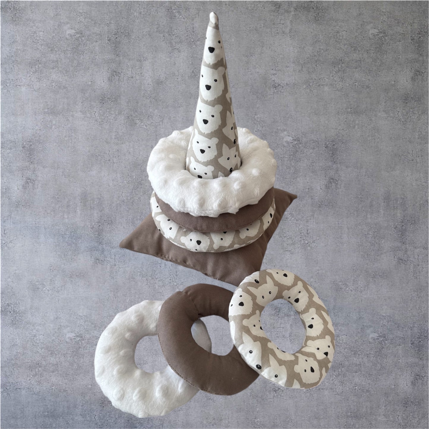 Anneau à empiler en tissu pour bébé – Jouet d’éveil doux et sensoriel