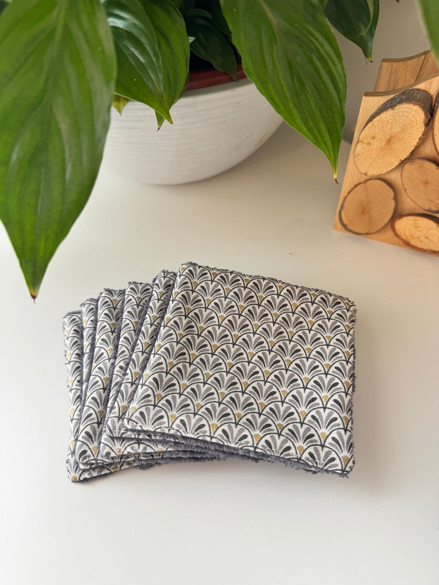 Pack Zéro Déchet : Panier & Cotons Démaquillants Lavables et serviette