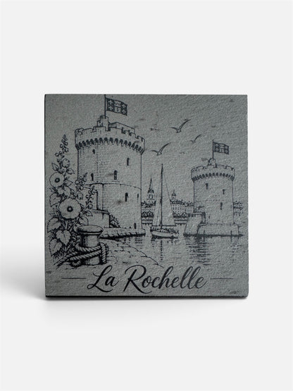 Sous-verre en ardoise gravé représentant les Tours de La Rochelle