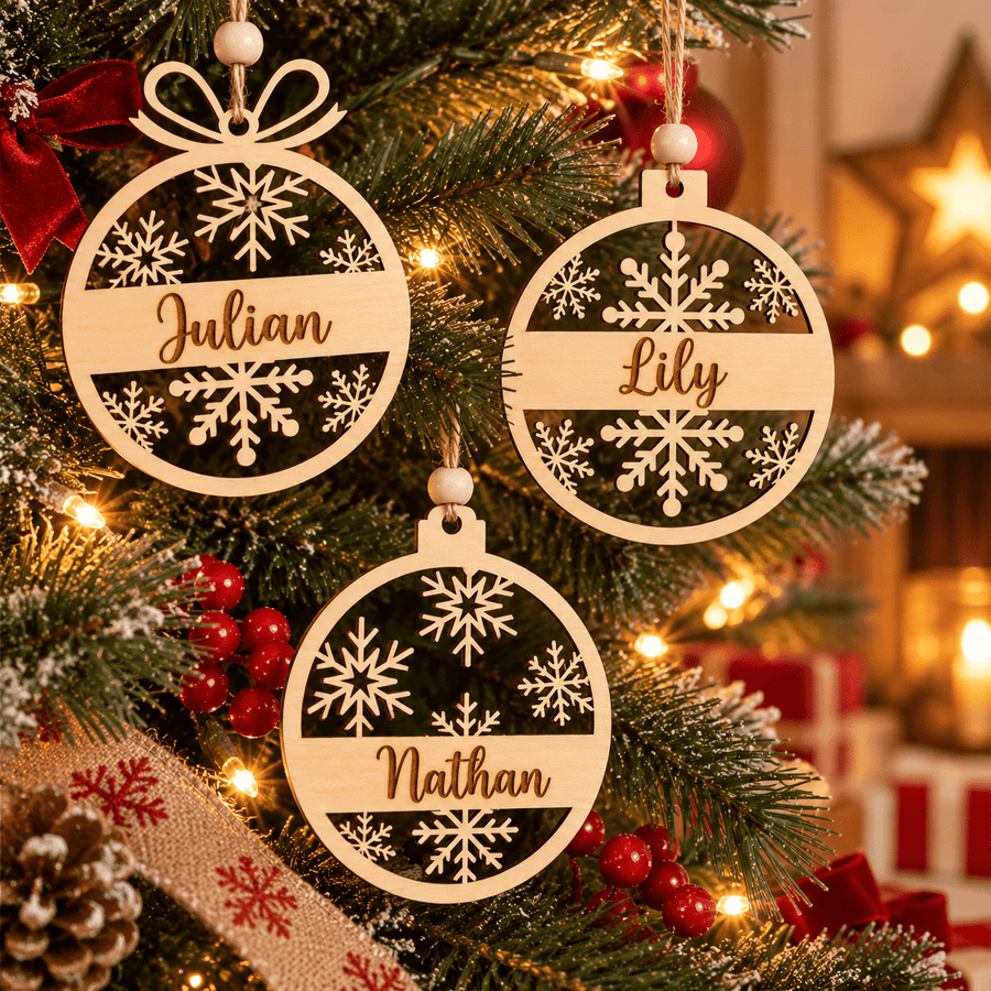 Boule de Noël personnalisée en bois – Gravure laser - GreenbyMilie