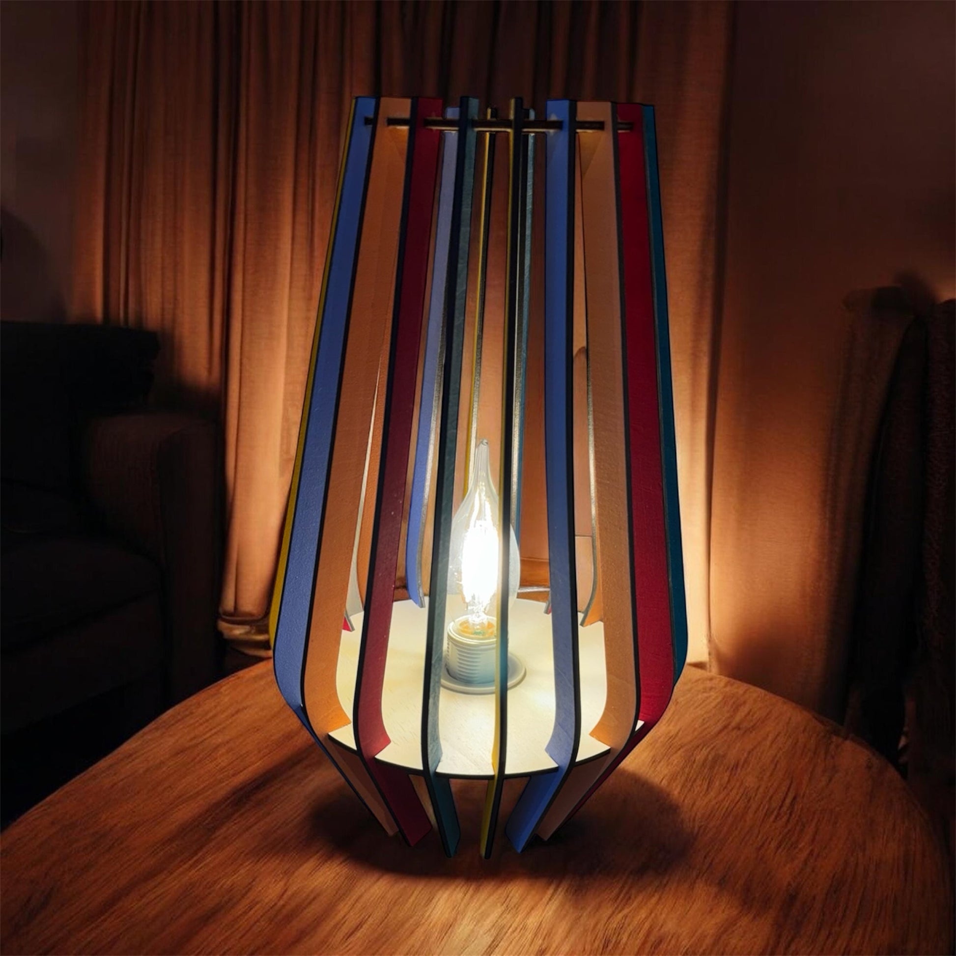Lampe à poser en bois Élégance Naturelle - GreenbyMilie