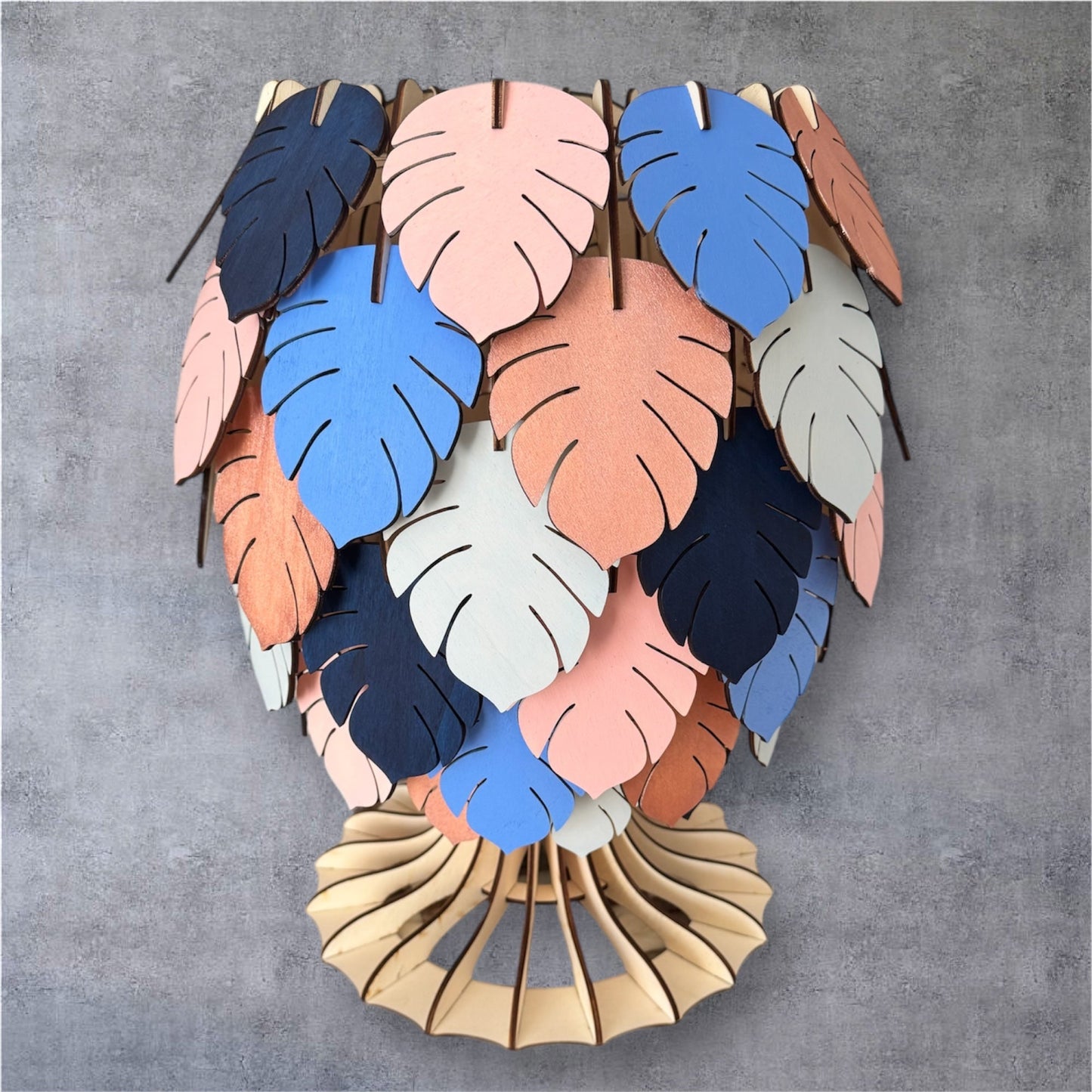 Lampe à poser en bois Élégance Naturelle Monstera - GreenbyMilie