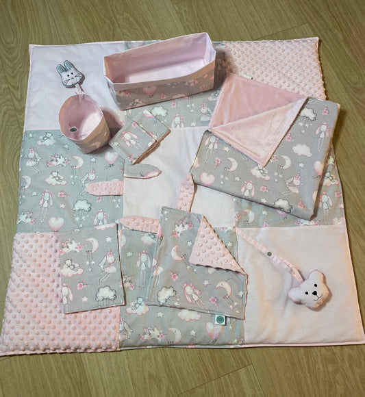 Lingettes/cotons lavables et panier - protège carnet de santé - couverture - tapis d'éveil - doudou - GreenbyMilie
